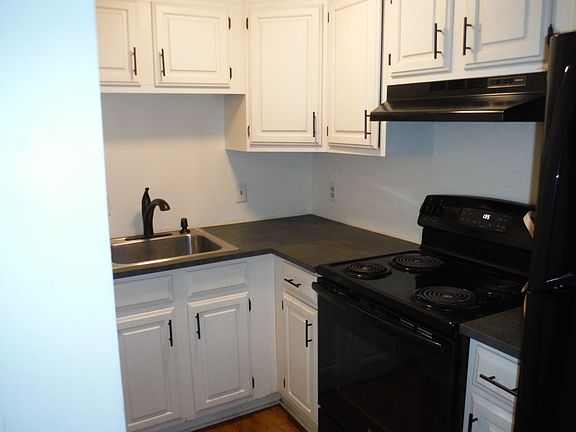 5th image of 7 Sherman Ave APT 5