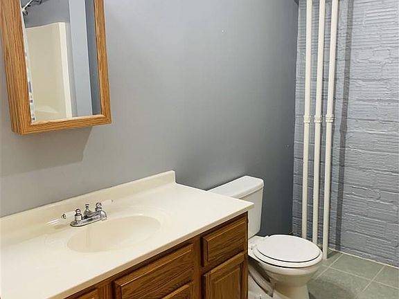 5th image of 311 N 8th St Ste 400