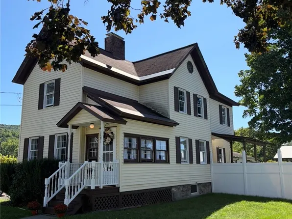 36 Maydole St, Norwich, NY 13815