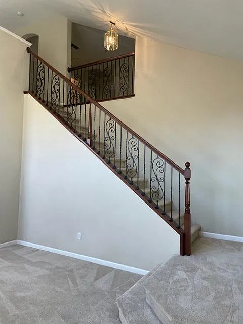 4 bed, 3.5 bath, 2305 sqft, $2,800 — Photo 3