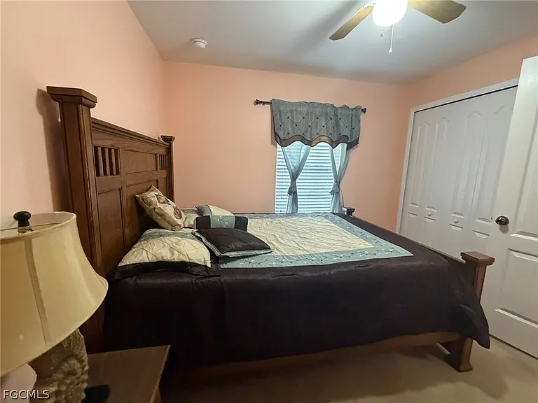 3732 NE 12th Pl — Photo 42