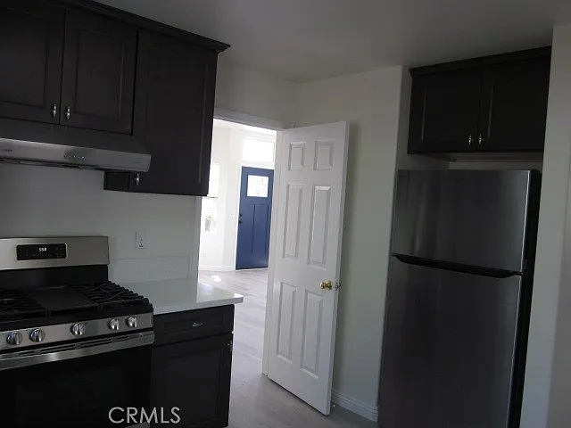 6017 Primrose Ave — Photo 12