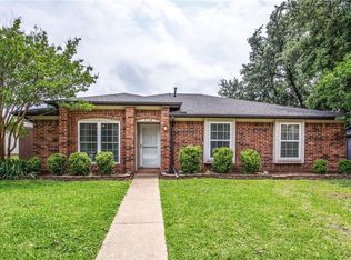 1734 Clarendon Dr, Lewisville, TX 75067