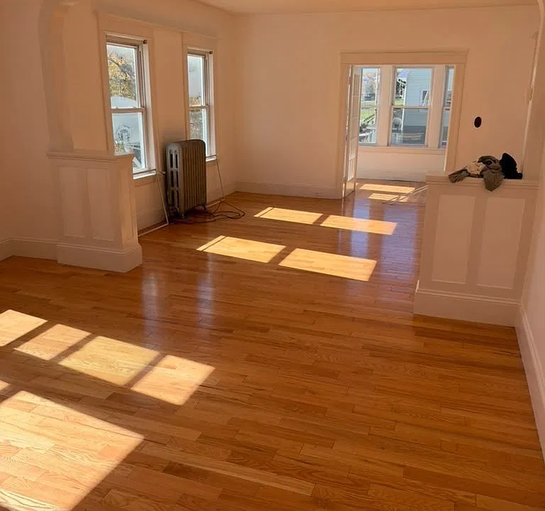 32 Woodford St #2