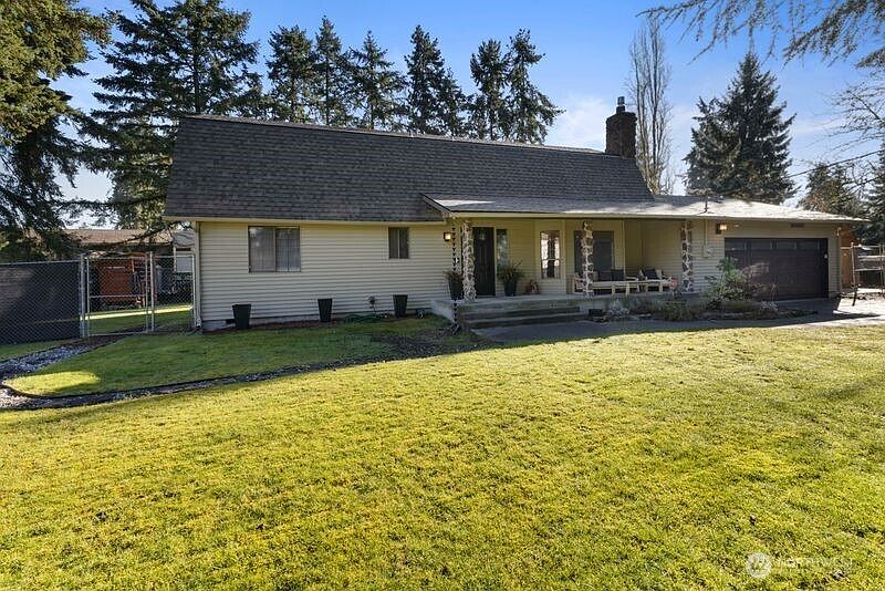 1st image of 19215 6th Avenue E