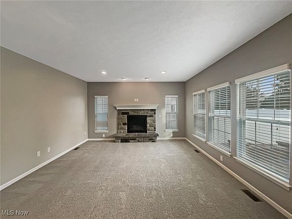 3rd image of 4303 Brooks Ct