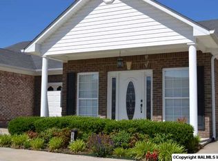 216 Santana Dr, Athens, AL 35611
