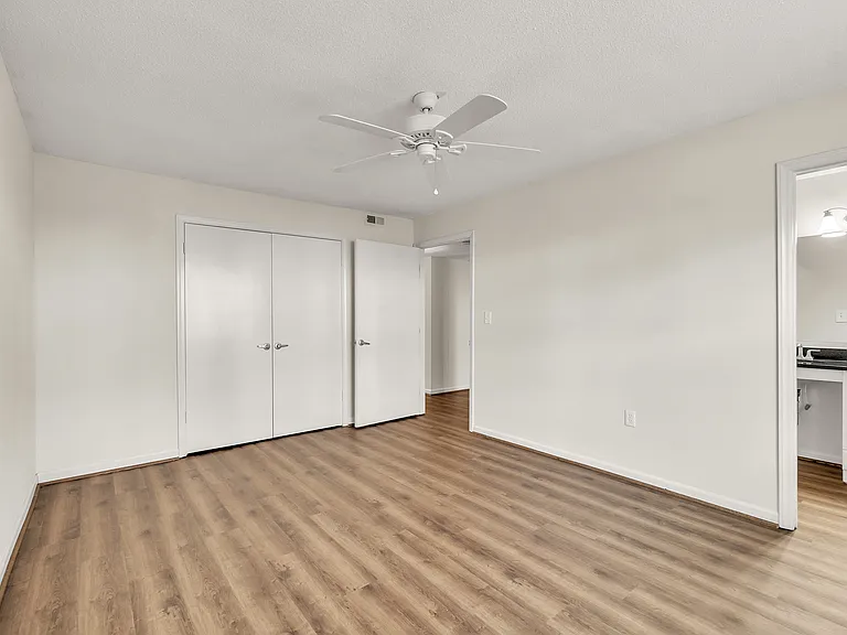 925 Cleveland St #289 — Photo 16