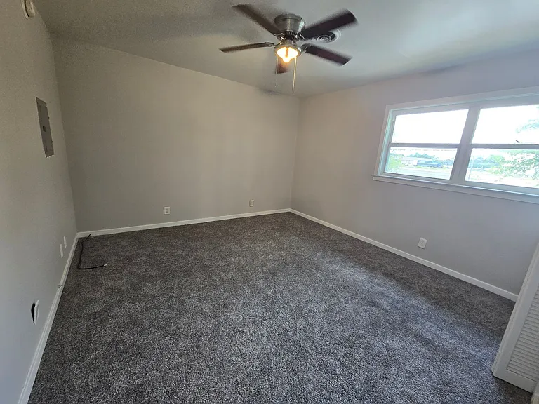 3701 Wesley Dr — Photo 11
