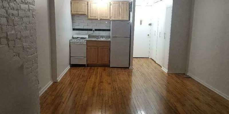 Rented by Susan J. Conaway, LREB | media 11