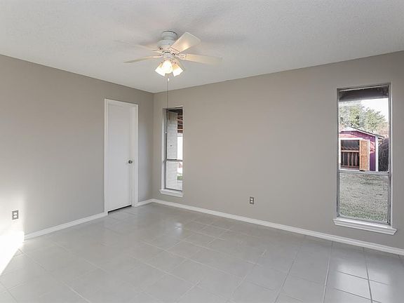 4th image of 5318 Heather Glen Dr