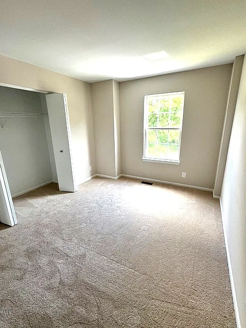 2 bed, 2.5 bath, 1172 sqft, $2,500 — Photo 4