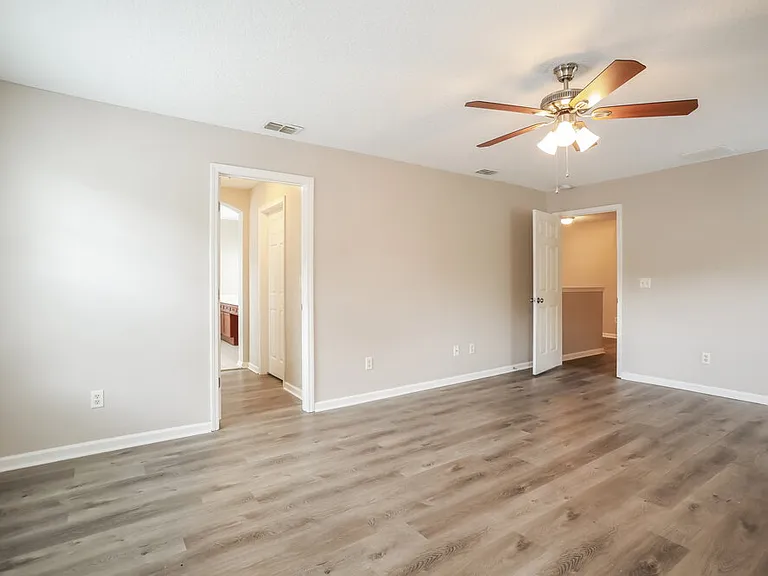 3016 Stonewood Way — Photo 13