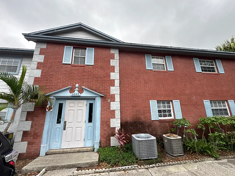 3045 Aaron Burr Ave #D — Photo 1