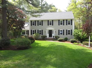 11 Tinkers Ledge Rd, Duxbury, MA 02332