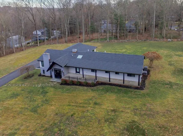 90 Marsh Road, Easton, CT 06612