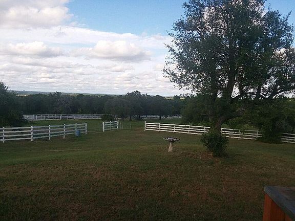 4th image of 1091 County Road 1004