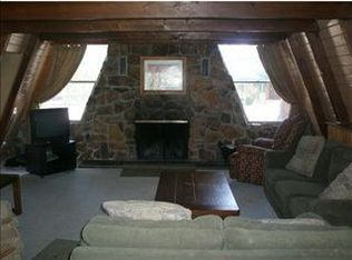 333 Dover Ln, Big Bear Lake, CA 92315