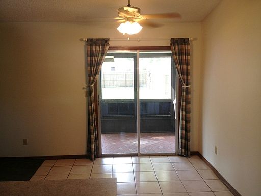 3rd image of 4864 Sparrow Dr