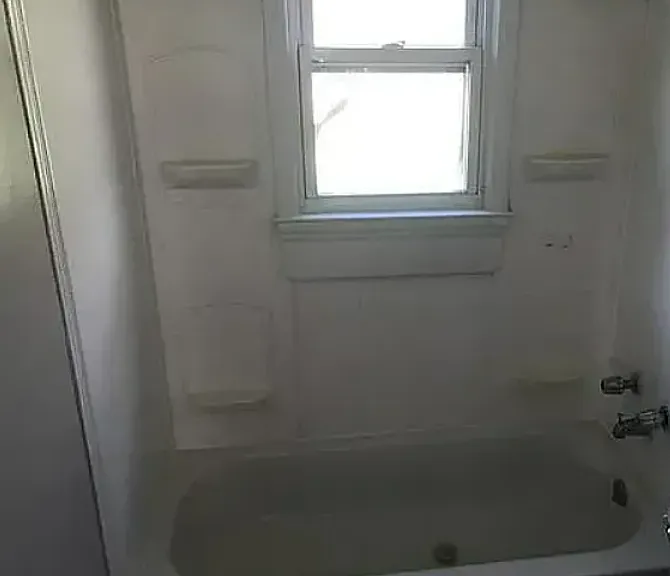 1945 Tucker St #8 — Photo 5