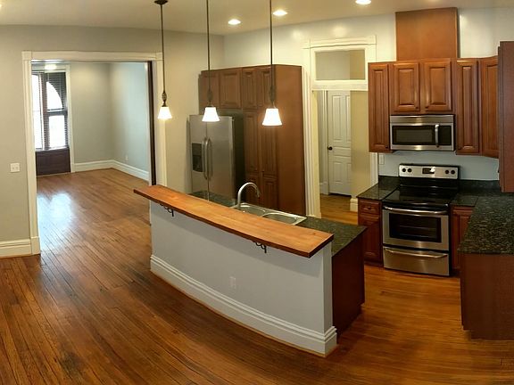 2nd image of 4239 Norfolk Ave Floor 1