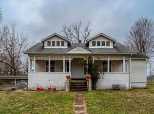 1116 Grace Ave, West Plains, MO 65775