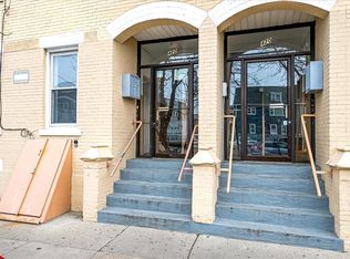 422 Division St APT 1, Perth Amboy, NJ 08861