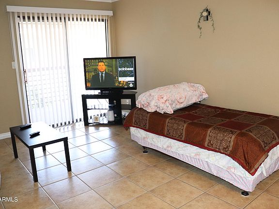 3rd image of 3405 W DANBURY Drive #D220