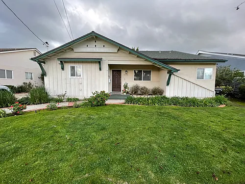 15560 Otsego St Photo 1