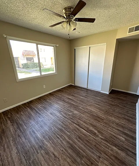 5713 N 44th Ave — Photo 32