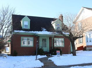 109 W Market St, Mount Union, PA 17066
