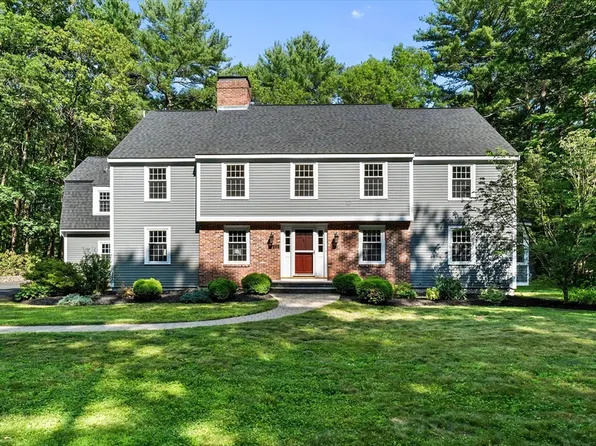 111 Herrick Rd, Boxford, MA 01921