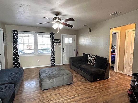 5th image of 1109 NW 4th St