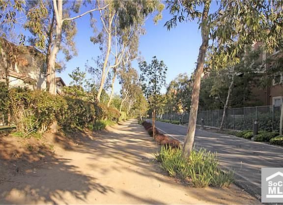 3rd image of 24 Crestline #103