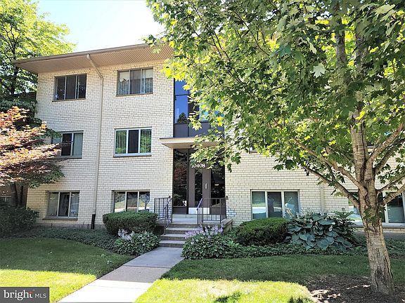 2nd image of 10408 Rockville Pike APT 301