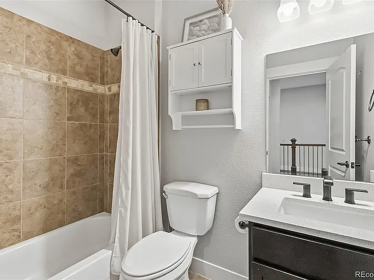 6370 W 30th Ave — Photo 9