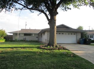 2905 N Viewpoint Dr, Midwest City, OK 73110