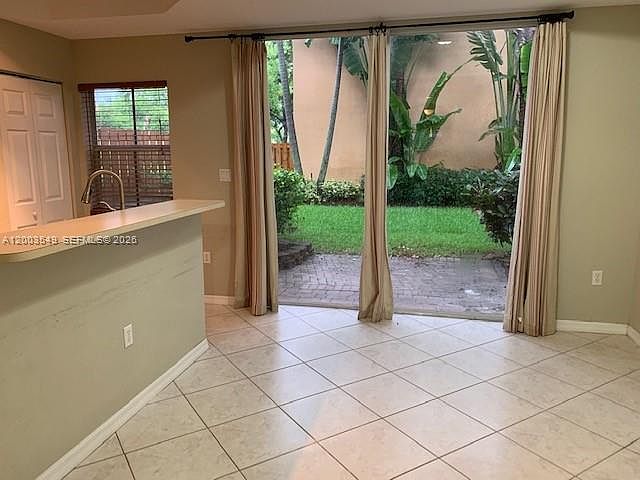 1st image of 2307 Anchor Ct #4006