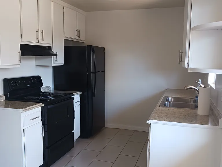 407 Kitchen