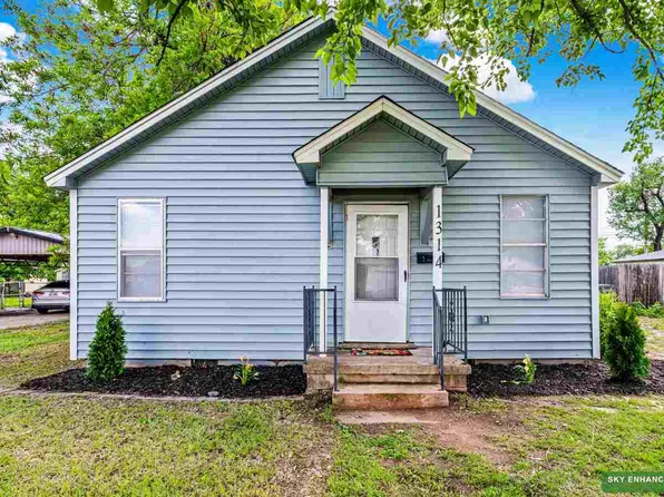 1314 SW Smith Ave, Lawton, OK 73507