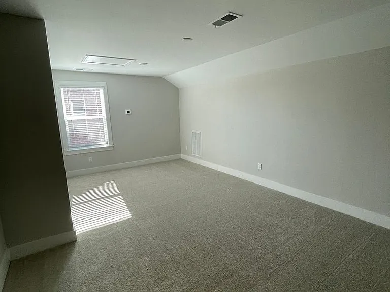9030 Headwaters Dr — Photo 24