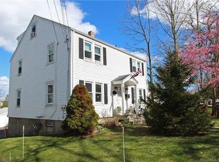83 Svea Ave FL 1ST, Naugatuck, CT 06770