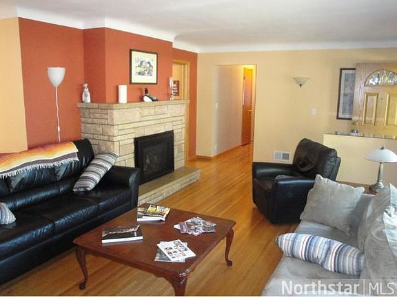 5th image of 1932 Beechwood Ave