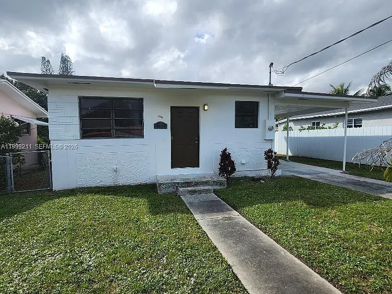 7750 NW 14th Pl — Photo 2