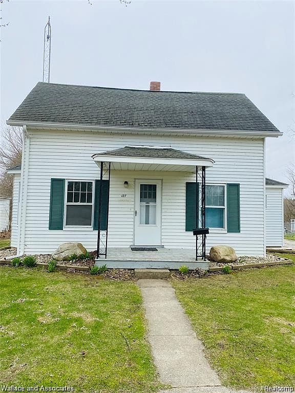 137 Anderson Ave, Croswell, MI 48422 Zillow