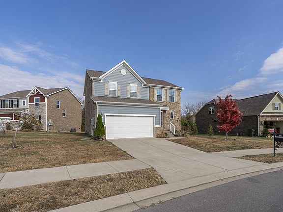 3rd image of 447 Goodman Dr