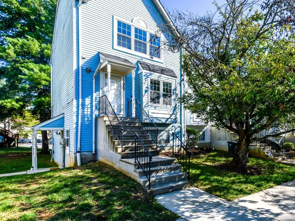 11450 Honeysuckle Ct Unit 5, Upper Marlboro, MD 20774