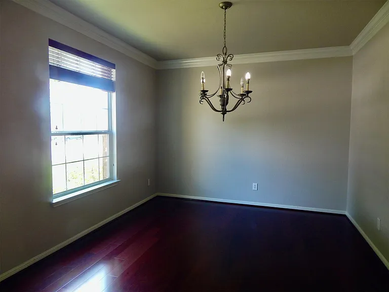1110 Willowbrook Dr — Photo 29