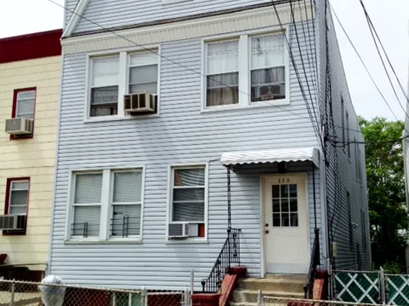 289 Cator Ave, Jersey City, NJ 07305