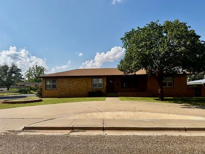 110 N 15th St, Lamesa, TX, 79331